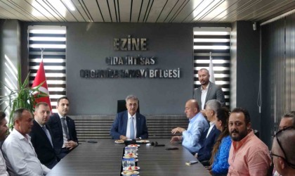 AK Parti Genel Başkan Yardımcısı Hayati Yazıcı, Ezine Gıda İhtisas OSB hakkında brifing aldı