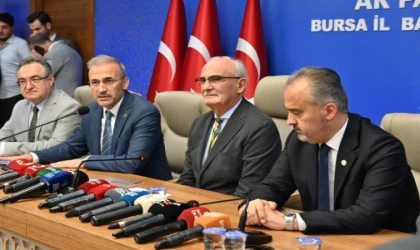 AK Parti’li Yılmaz: Noter masası darmaduman olmuş vaziyette
