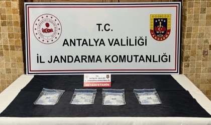Antalyada jandarmadan uyuşturucu operasyonu: 1 gözaltı