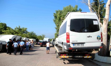 Antalyada zabıtadan karavan operasyonu