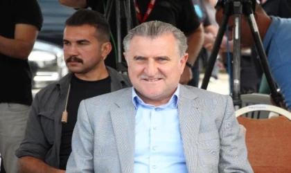 Bakan Bak: Her alanda güçlü bir gençlik geliyor