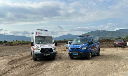 Balık tutarken Melen Çayına düştü, 3 kilometre sürüklenen şahsı ekipler kurtardı