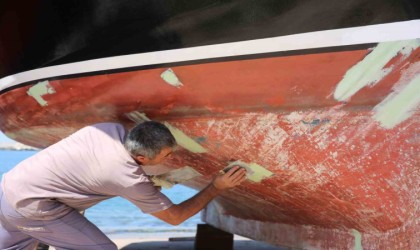 Balıkçılar “Vira Bismillah” demek için gün sayıyor