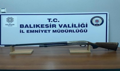 Balıkesirde 15 şahsa gözaltı