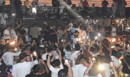 Bodrumda Uzi izdihamı