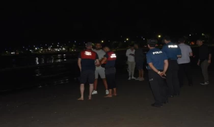 Boğulma ihbarı ekipleri harekete geçirdi