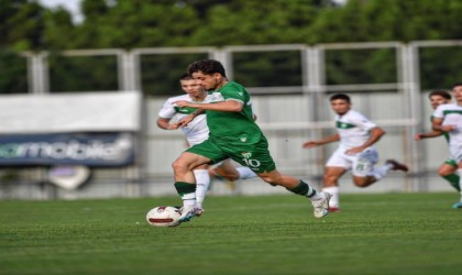 Bursaspor kendi arasında maç yaptı