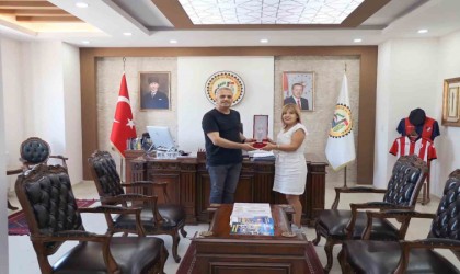 Deprem bölgesi kara gün dostunu unutmadı