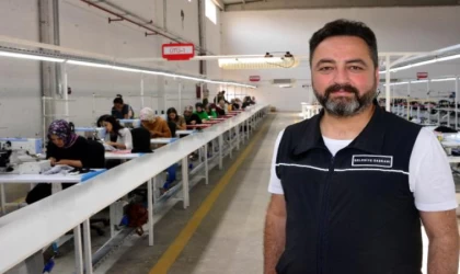 Depremin merkez üssü Elbistan’da belediye atölye kurdu; 45 kişi işbaşı yaptı