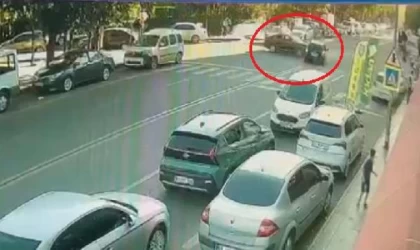 Diyarbakır’da 4 kişinin yaralandığı kaza kamerada