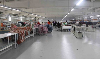 Diyarbakırda ayda 66 bin ürün çıkartan firma, Ortadoğudan sonra Avrupayı giydirmeye hazırlanıyor
