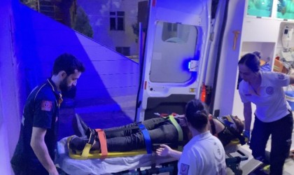 Edirnede kaçak göçmenleri taşıyan araç kaza yaptı: 6 yaralı