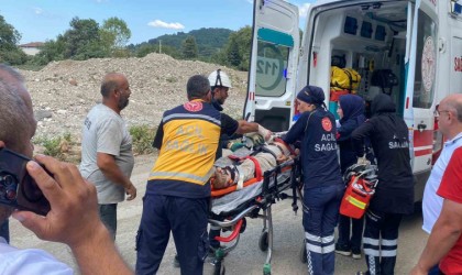 Elektrik hattı çeken 2 işçi akıma kapıldı