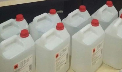 Erdekte kaçak alkol operasyonu