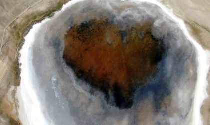 Gölün kalbi ortaya çıktı