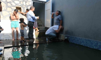 Hanideki Aynkaris şifalı su havuzu vatandaşlar tarafından yoğun ilgi görüyor