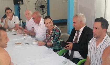 Hasta ve hasta yakınlarına aşure ikramı