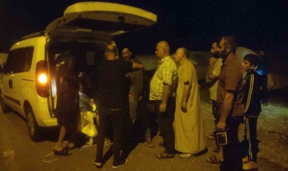 Hatayda yağmur yolları göle çevirdi