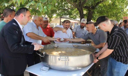 Hisarcık Belediyesinden aşure ikramı