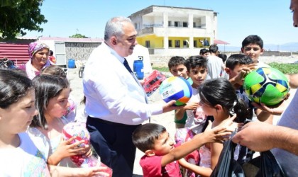 İl Başkanı Çetin, Depremzedeleri yalnız bırakmıyor