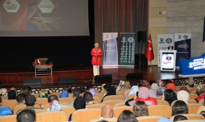 Karatayda “Milli Teknoloji Hamlesi ve Teknofest” söyleşisi gerçekleştirildi