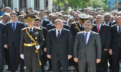 Karsta 30 Ağustos Zafer Bayramı törenle kutlandı