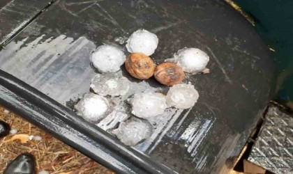 Kastamonuda yumurta büyüklüğünde dolu yağdı