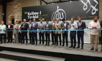 Konya’da ’Kelime-i Tevhid Hat Sergisi’ açıldı