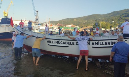 Kurtuluş Savaşında mühimmat taşıyan denk kayığı bir asır sonra yeniden denize indi