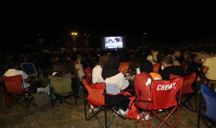 Mavi Boncuk ile hüzün ve eğlenceyi yaşadılar