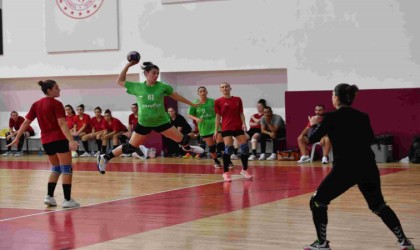 Mavi Kelebekler hazırlık maçlarında 5te 5 yaptı