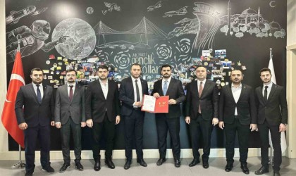 Melih Berk Sildir, AK Parti Kütahya İl Gençlik Kolları Başkanı oldu