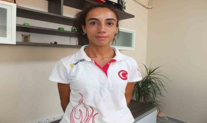 Milli atlet Fatma Arık, Burhaniyede şampiyonlar yetiştirecek
