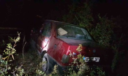 Otomobil bariyeri aşıp şarampole uçtu: 1 yaralı