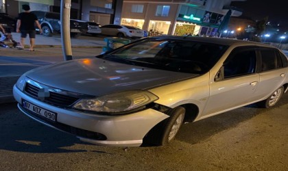 Otomobil ile motosiklet çarpıştı: 1 yaralı