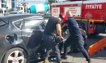 Samsunda 4 araçlı kaza: 2 yaralı