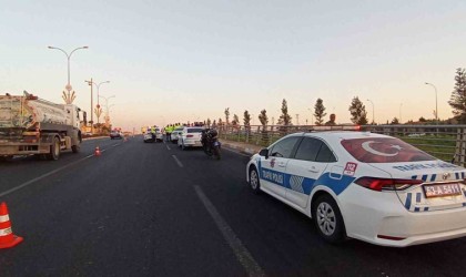 Şanlıurfada trafik kazası: 2 polis yaralı