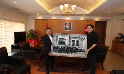 Şehit askerin ailesine ev