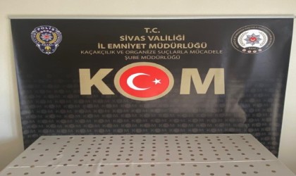 Sivasta onlarca sikke ele geçirildi