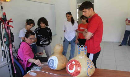 Su kabakları Şırnaklı kadınların ellerinde hayat buluyor