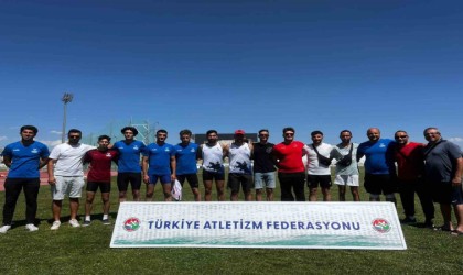 Süper Lig yarışında lider Tekkeköylü atletler