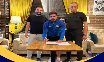 Talasgücü Belediyespordan savunmaya takviye