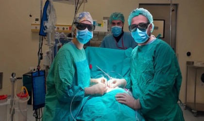 Tatvanda kıl dönmesi ameliyatında ‘lazer endoskopik yöntemi