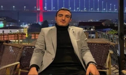 TIR’ın altına giren otomobilde ölen kuzenler Emrah ile Yunus, toprağa verildi