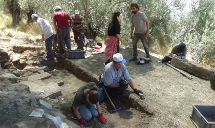 Toprağın altından bin 700 yıllık villa çıktı