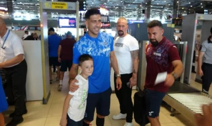 Trabzonspor, Galatasaray maçı için İstanbul’a gitti