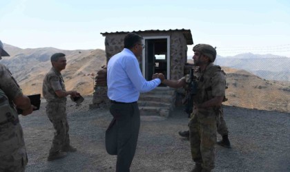 Vali Ali Çelik 2 bin 935 rakımlı üs bölgeleri ziyaret etti
