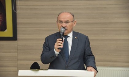 Vali Karadeniz Manisalılardan helallik istedi