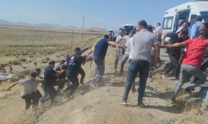 Vanda trafik kazası: 1 ölü, 3 yaralı