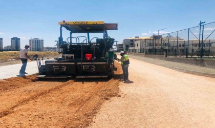 Yenişehirde yol bakım çalışmaları devam ediyor